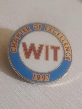 Winnebago International Travelers WIT 1997 Lapel Pin - Chapter Of Excellence Pin